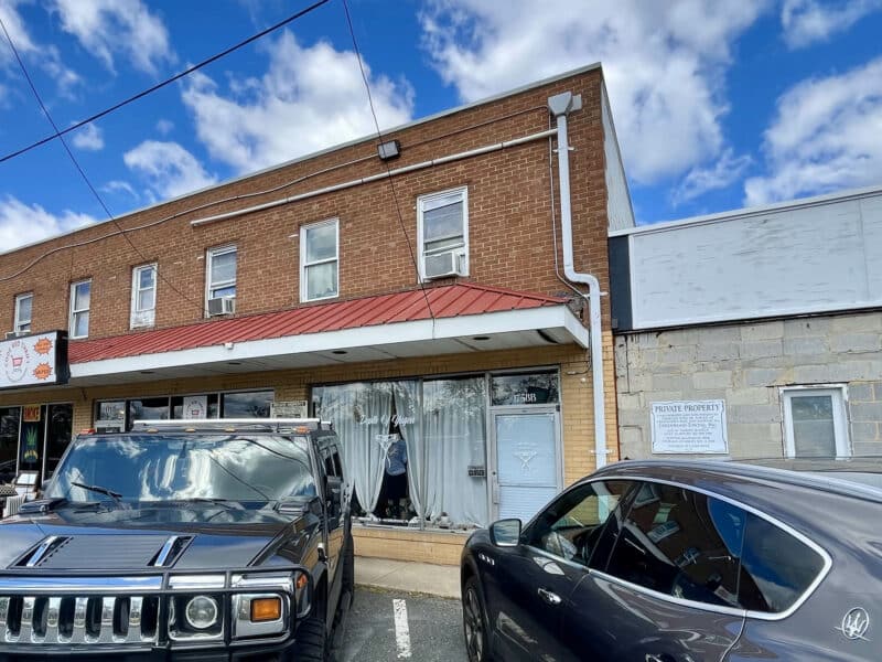 13_eastern1758B_ext