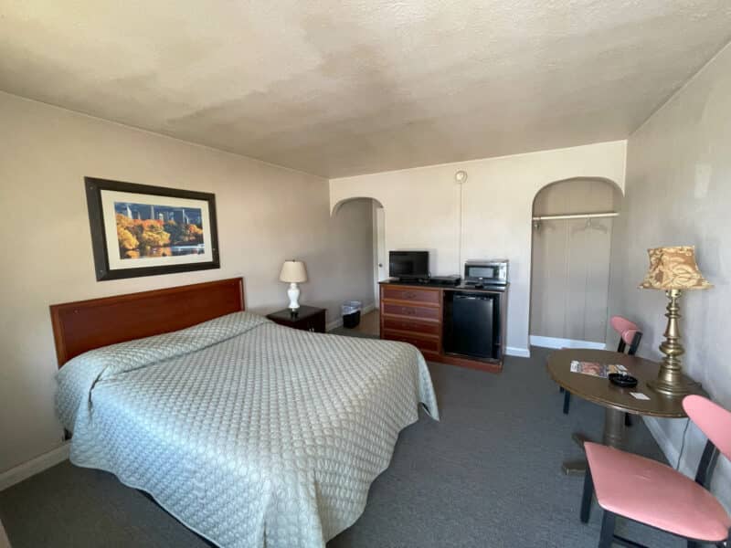6_pulaski10025_motel1