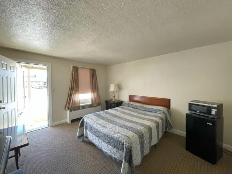 8_pulaski10025_motel3