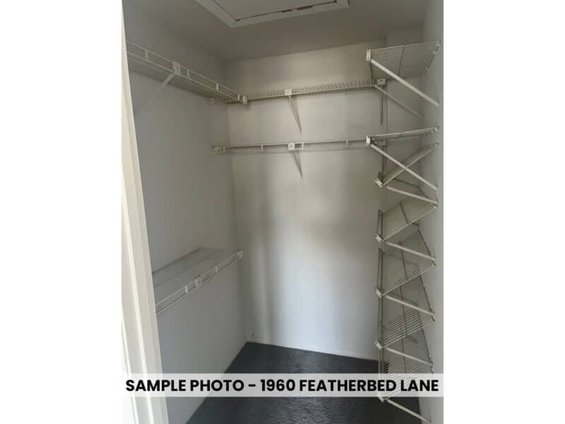 featherbed1960_7_interior5_labeled