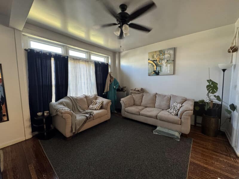 16-new-int__chauncey901_2A living room 3