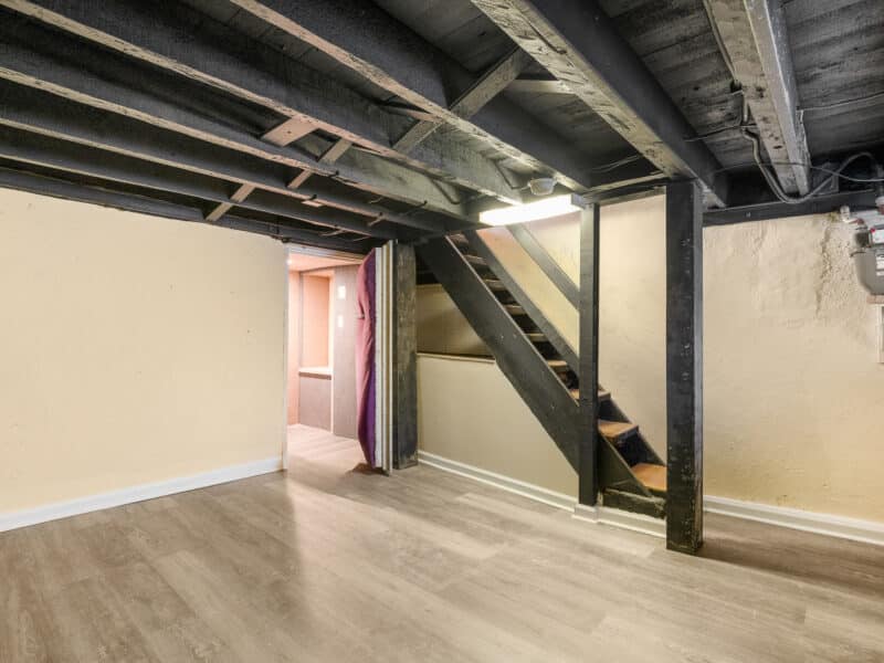 23_Hommati.com 1123 W Lombard St-38