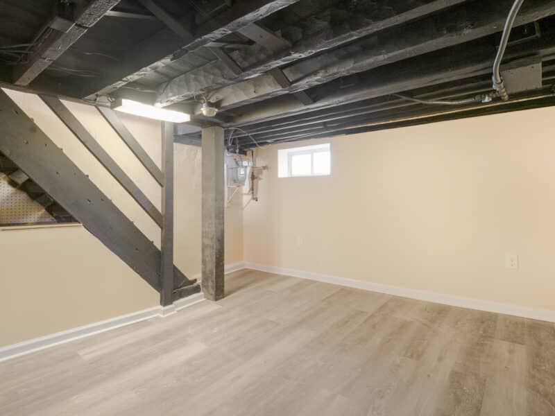 24_Hommati.com 1123 W Lombard St-39