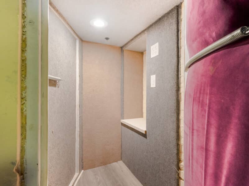 25_Hommati.com 1123 W Lombard St-40