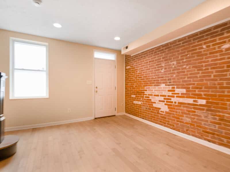 3_Hommati.com 1123 W Lombard St-10