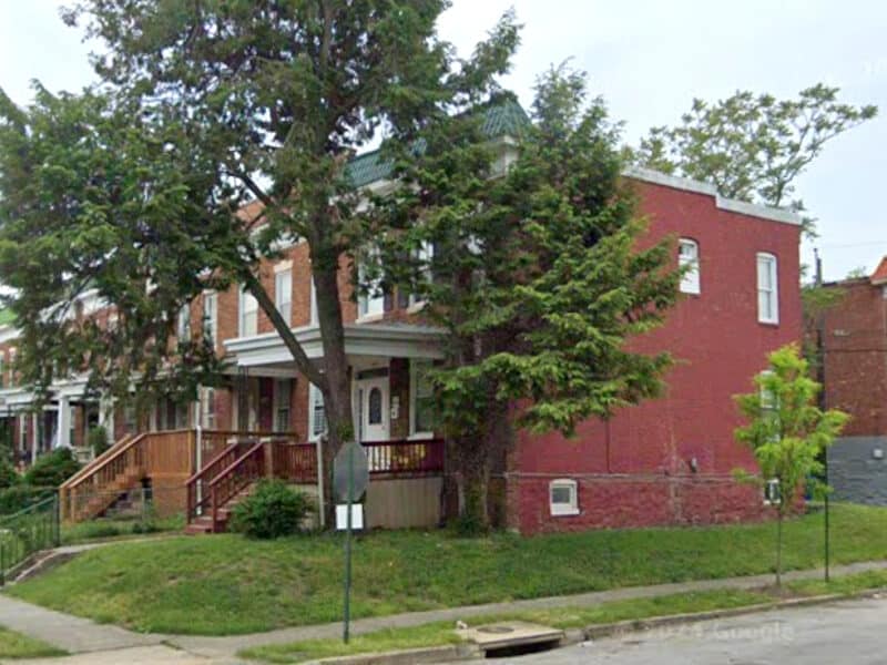 lyndhurst324_front-g